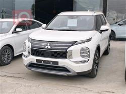 ميتسوبيشي اوتلاندر